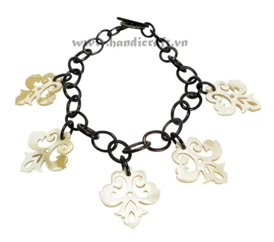 Black Horn Circles with White Horn Pendants HD10320, handmade buffalo horn jewelry