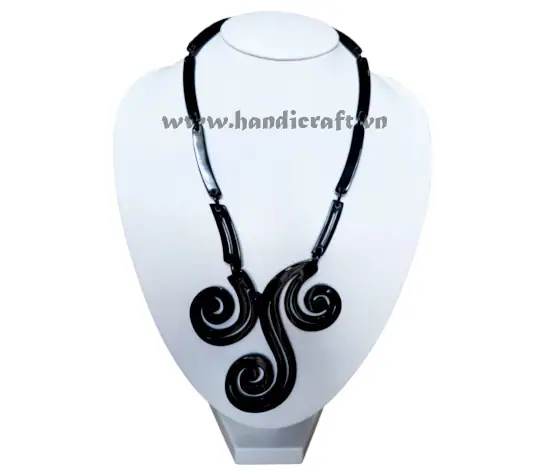 Solid Horn Carved Necklace HD10426, handmade natural buffalo horn jewelry from Vietnam