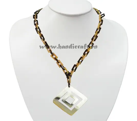 Small Rectangular Horn Links with Large Square Pendant HD10581, handmade natural buffalo horn jewelry from Vietnam