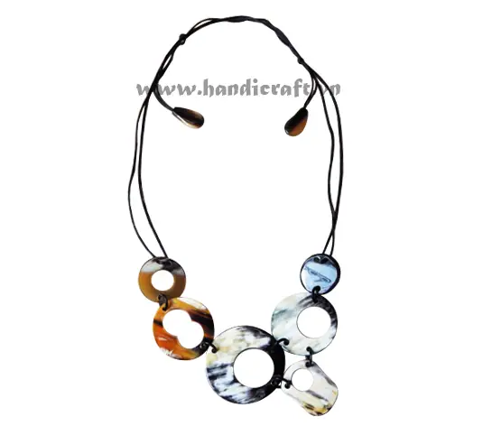 Round Horn with Faux Leather Strand HD10601, handmade buffalo horn jewelry
