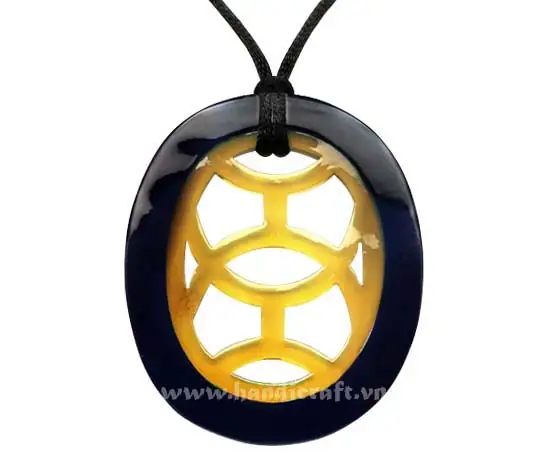 Horn & Lacquer Pendant HD20026, handmade buffalo horn jewelry