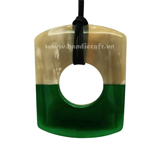 Horn & Lacquer Pendant HD20062, handmade buffalo horn jewelry