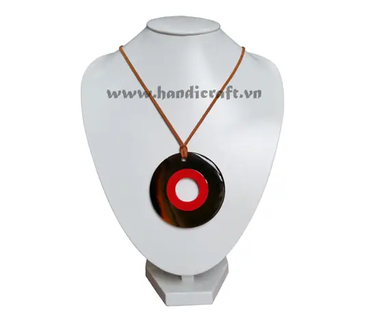 Horn & Lacquer Pendant HD20105, handmade natural buffalo horn + vietnamese lacquer jewelry from Vietnam
