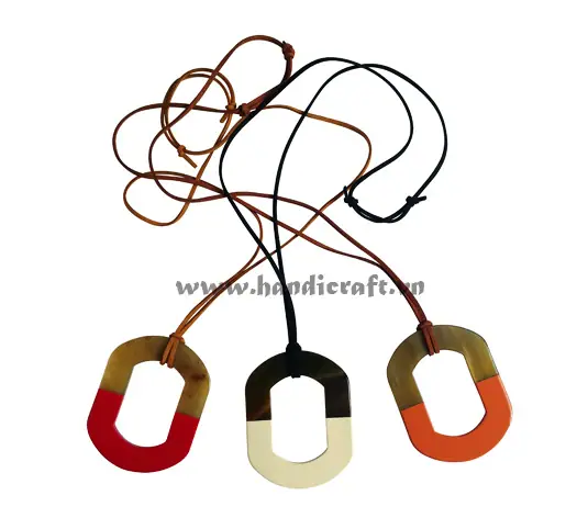 Horn & Lacquer Pendant HD20110, handmade buffalo horn jewelry