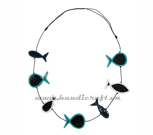 Horn & Lacquer Pendant HD20274, handmade buffalo horn jewelry