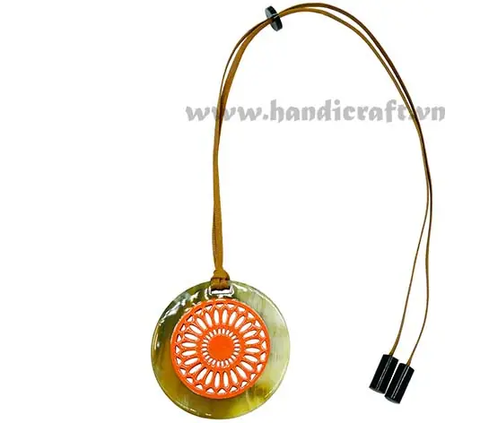Horn & Lacquer Pendant HD20326, handmade buffalo horn jewelry