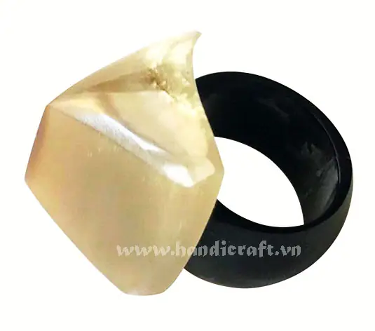 Horn Ring HD40121, handmade natural buffalo horn jewelry from Vietnam