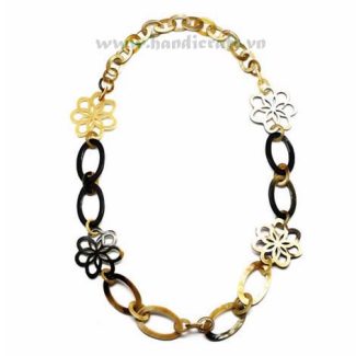 Small round & oval horn links with flower deco